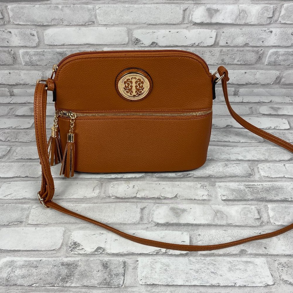 Like New Brown Crossbody Purse Bag Gold Medallion